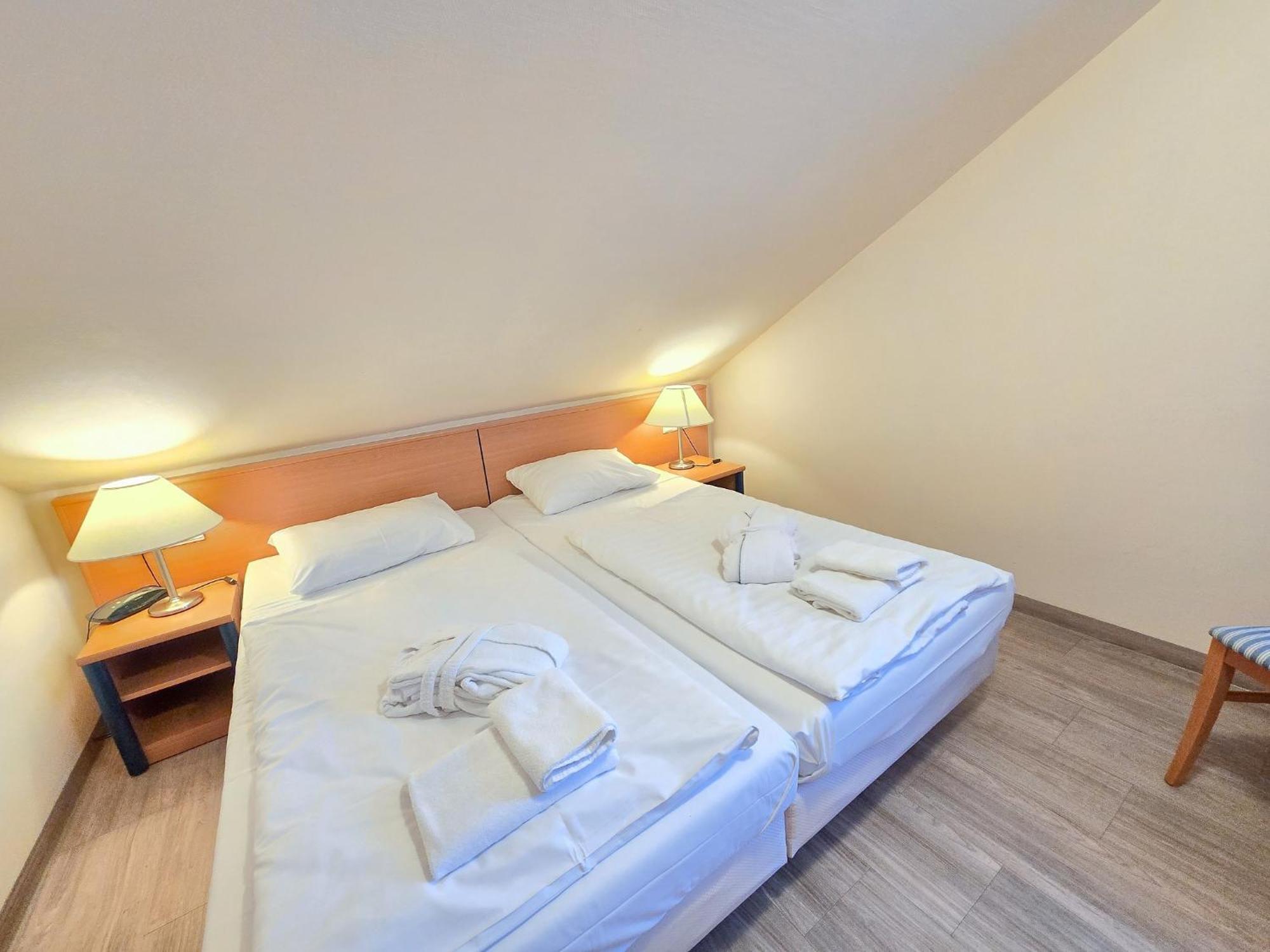 Duenenpark Binz - Komfort Ferienwohnung Mit 1 Schlafzimmer Und Balkon Im Dachgeschoss 024 Exterior photo